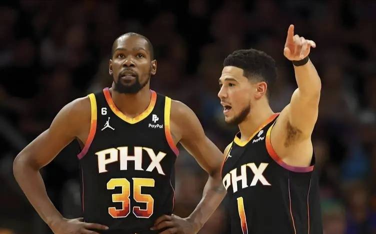 安博体育网站-关于NBA-比尔和太阳达成买断澄清期后加盟快船的信息