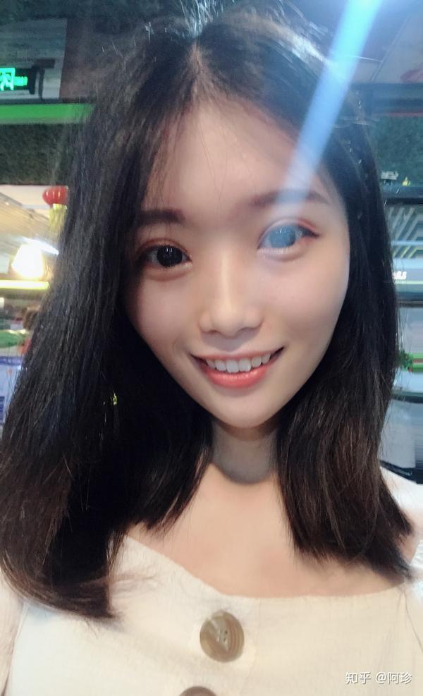 安博体育app-广州啦啦队分享日常：你笑的样子融化了我的心的简单介绍